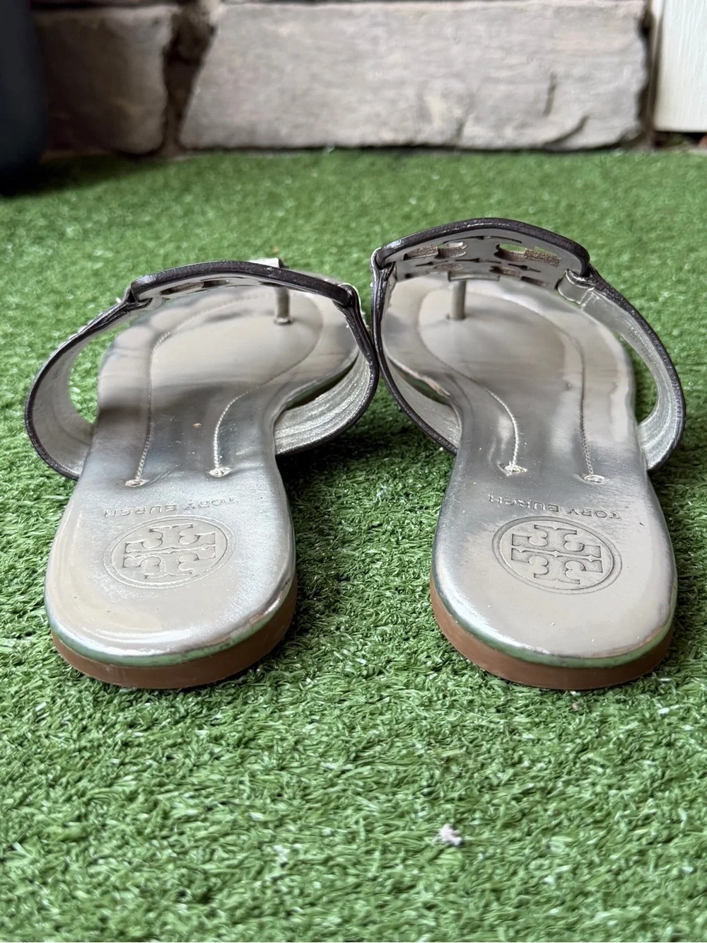 Tory Burch Silver Metallic Women’s Miller Thong Sandals